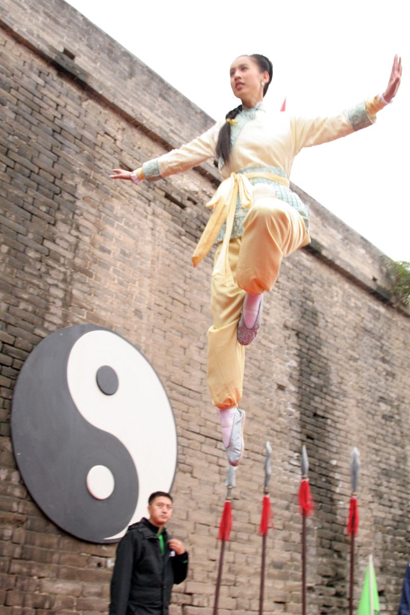 2007年10月9日,邯郸,中国首部讲述太极拳发展起源的30集大型电视连续