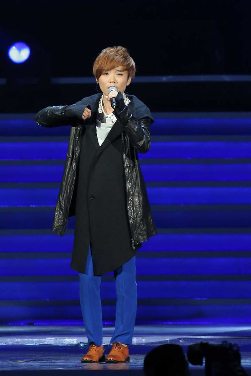2012年12月29日,台北,第20届中国歌曲排行榜颁奖典礼.许飞+++_+++中歌