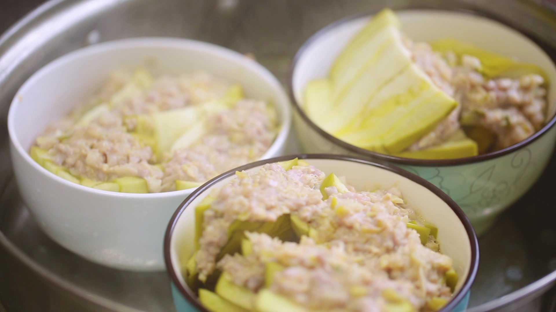 最接地气的家常菜“蒸茄夹”,容易做,好看好吃又便宜