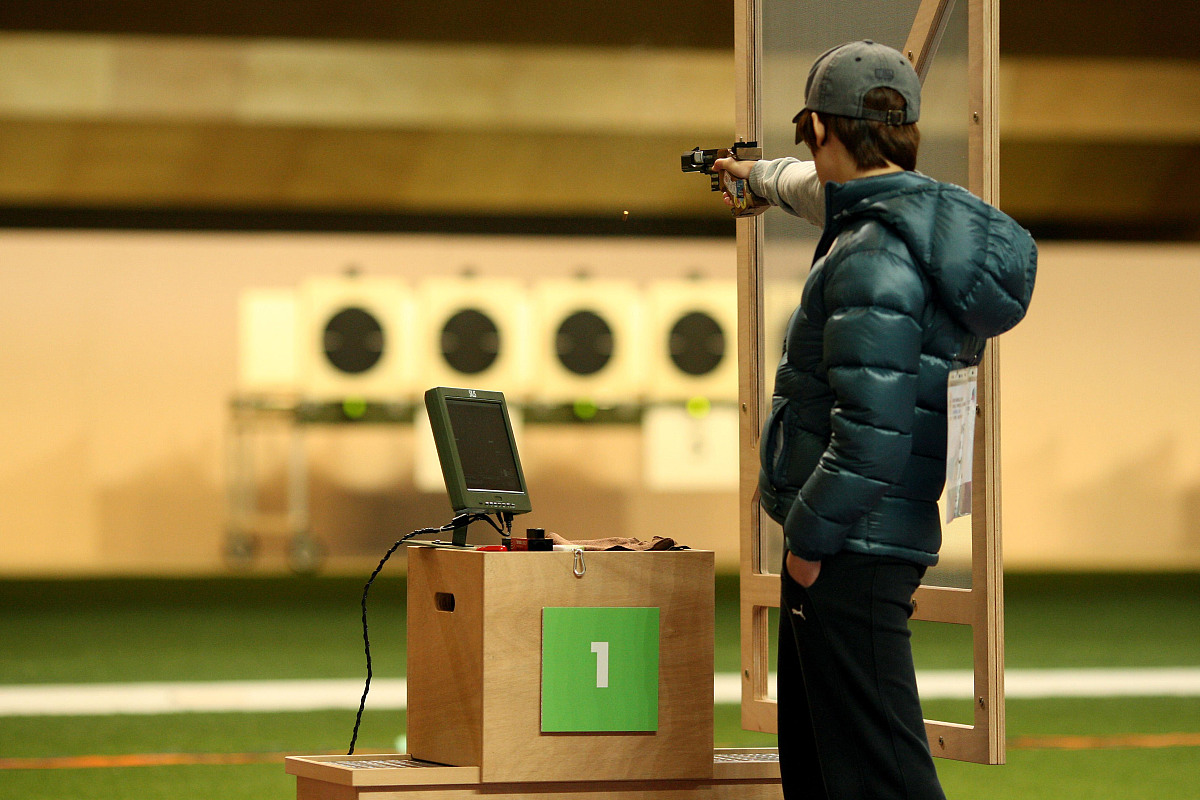 穿越火线是哪个国家开发的