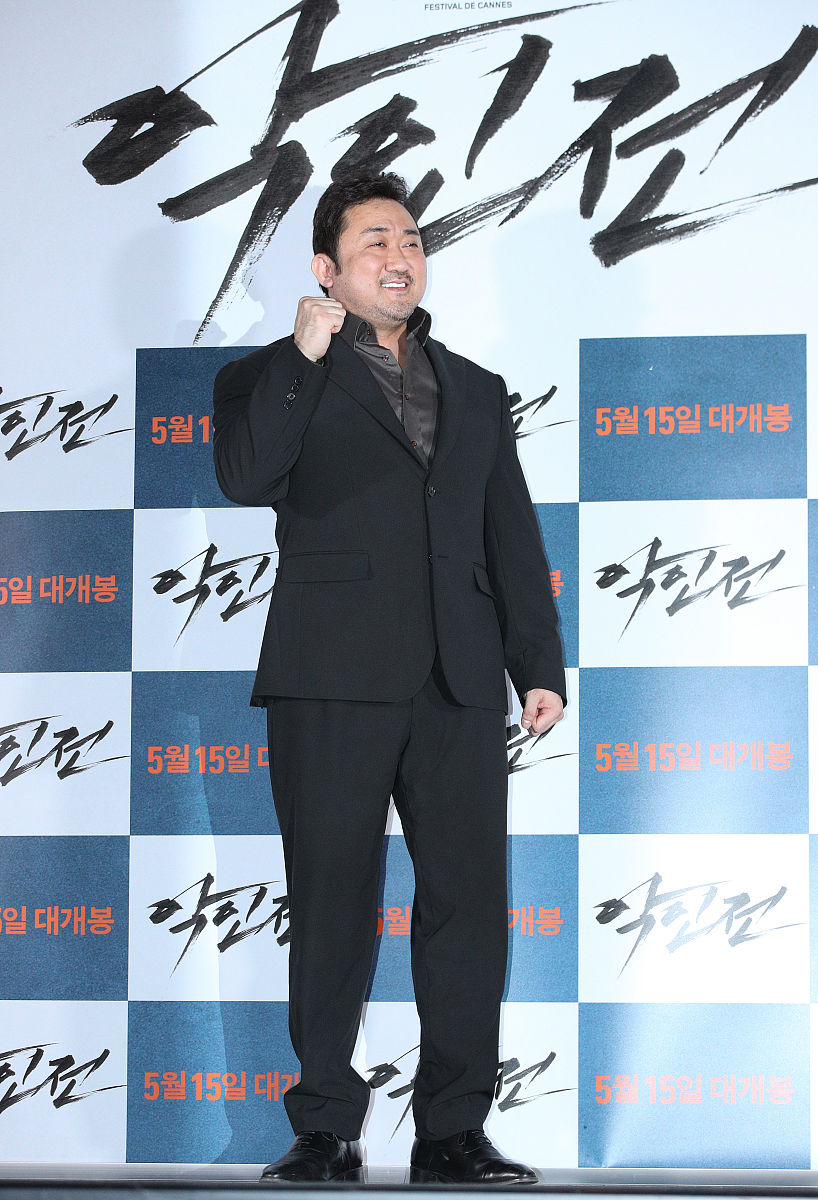 2019年5月7日,韩国首尔,明星在cgv龙山ipark mall出席电影《恶人传》