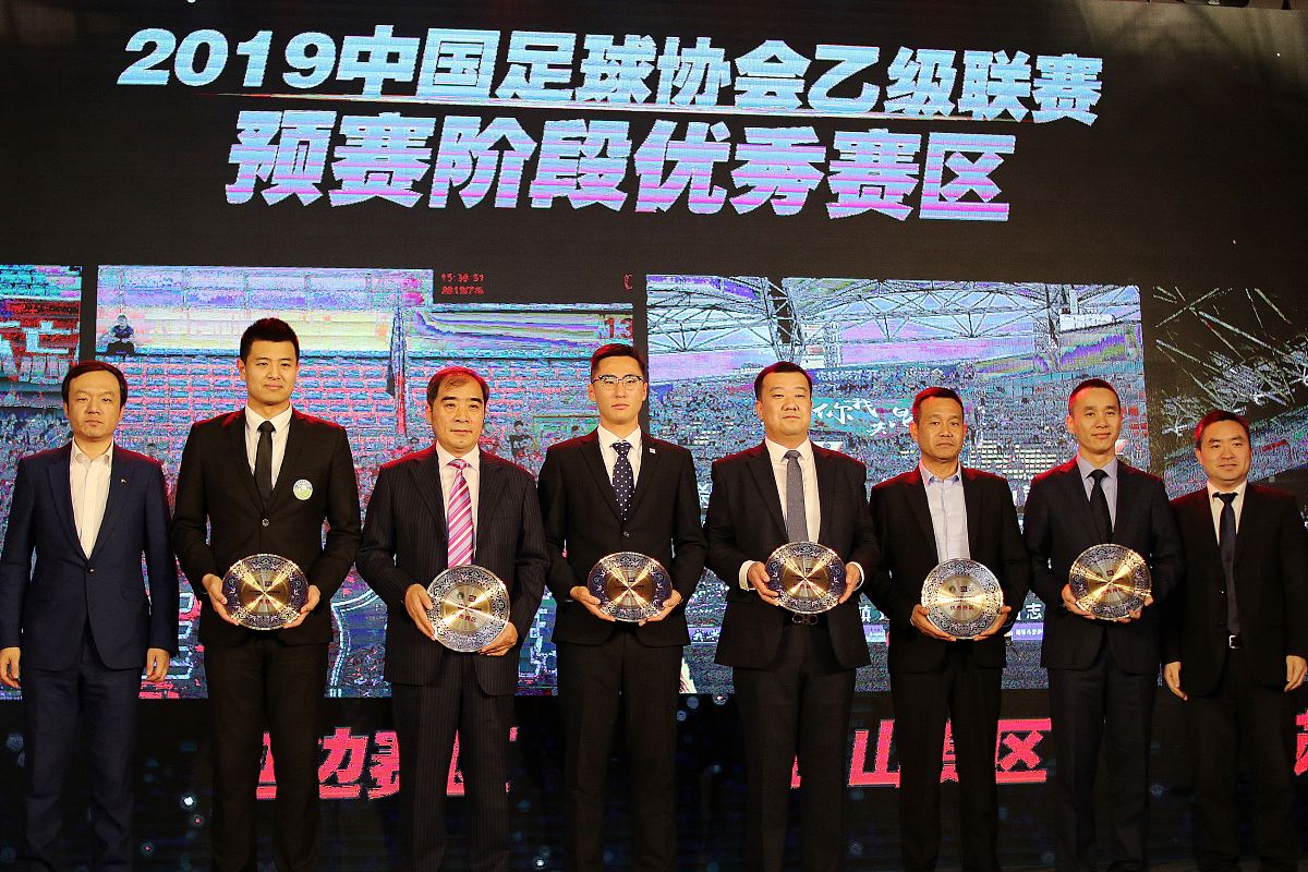 第三届中国航空新闻奖评选启动，表彰航空领域杰出贡献