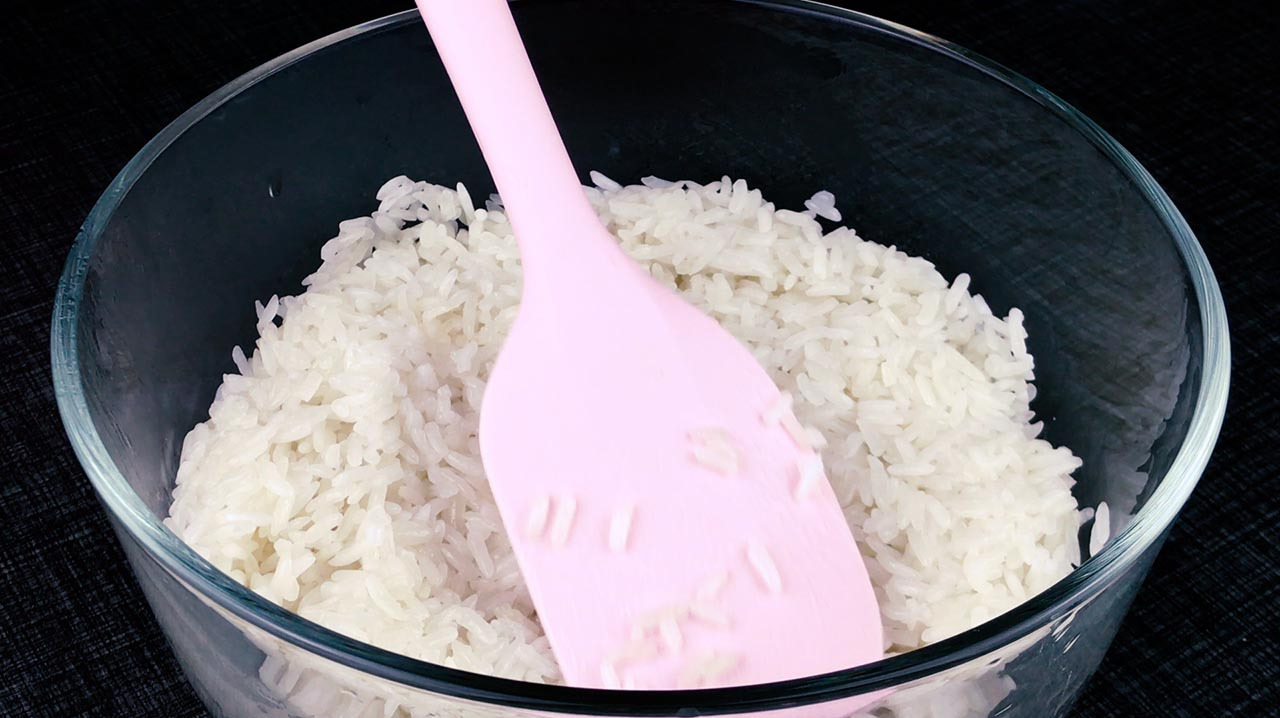 大米别蒸米饭了,教你懒人做法,比包子简单,比面包好吃,真香!