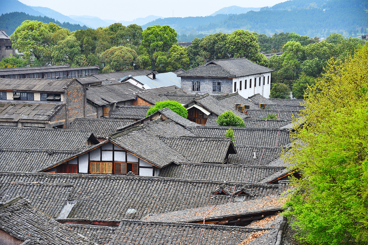 南充中专学校推荐：哪所学校更适合你？