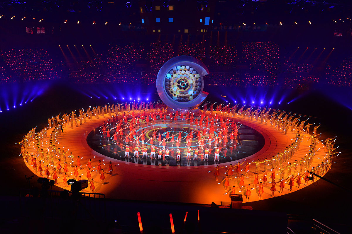 2023杭州亚运会开幕诗词：璀璨星河耀盛会，西子湖畔展风华