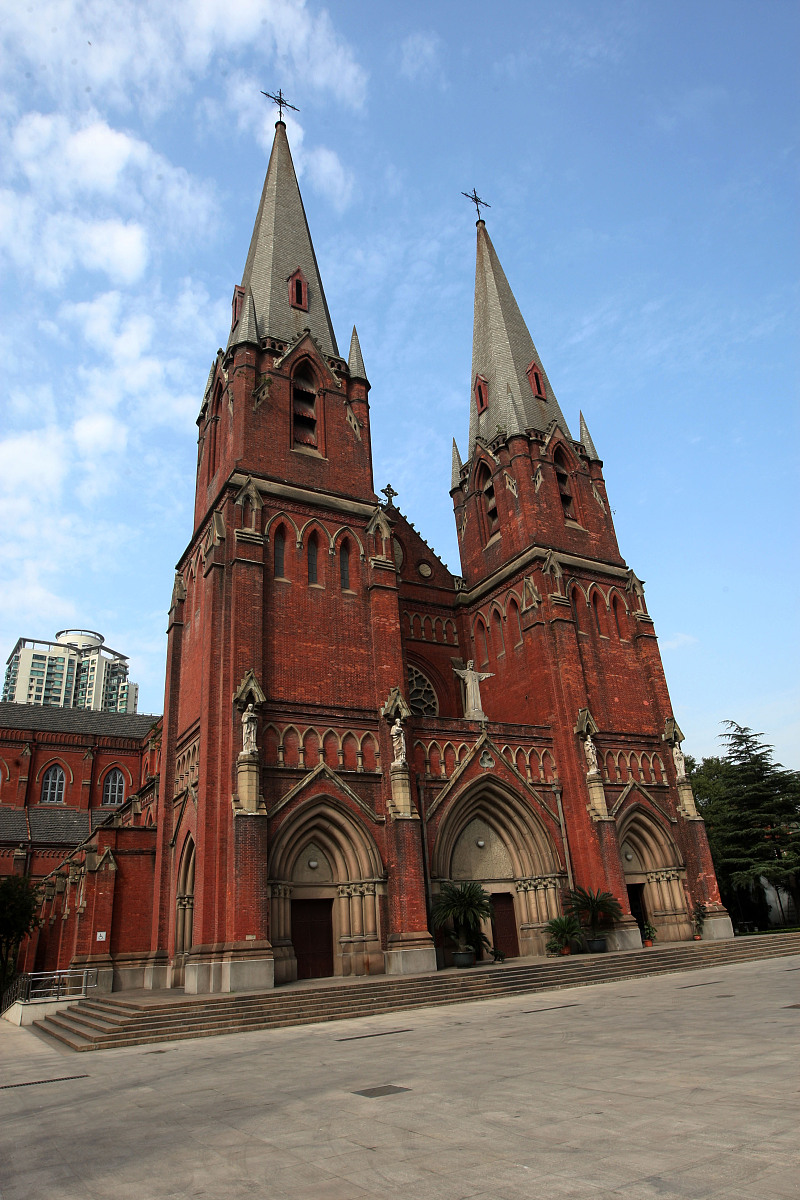 信仰的意义：心灵的寄托、文化的根源、社会的基石