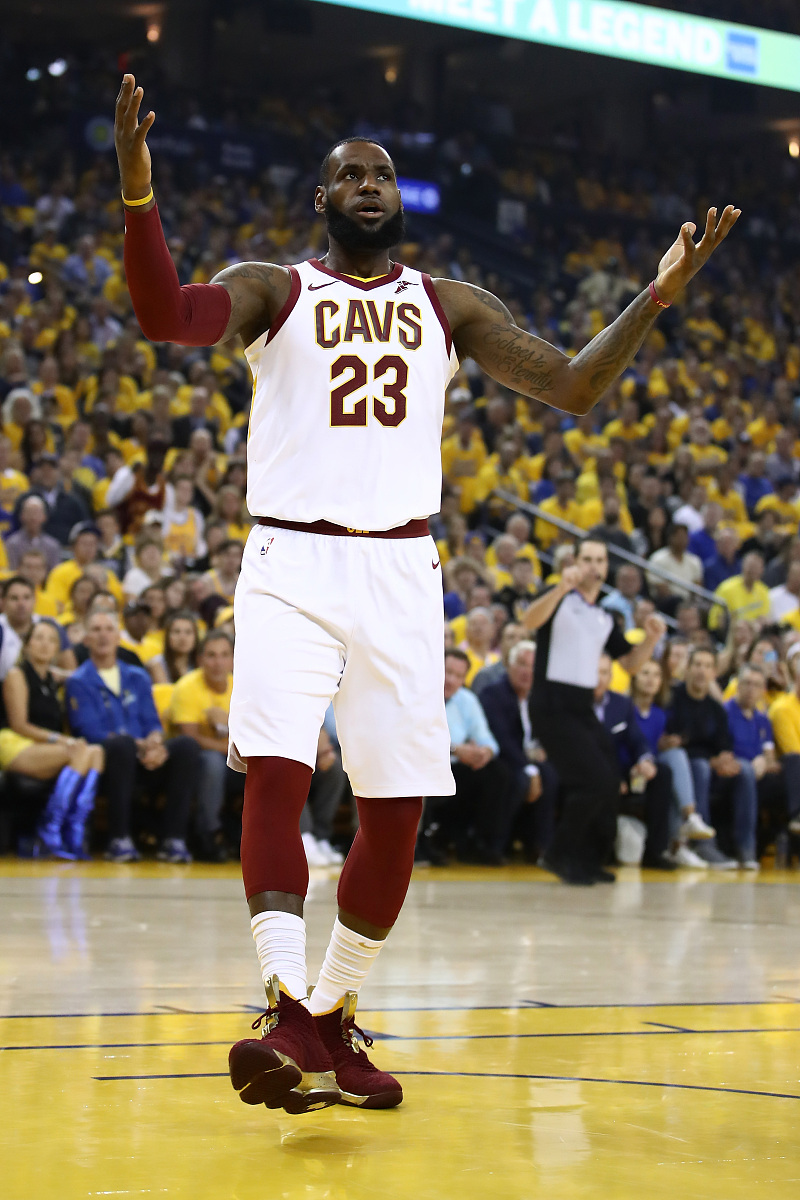 詹姆斯封盖伊戈达拉，2016年总决赛经典一球！