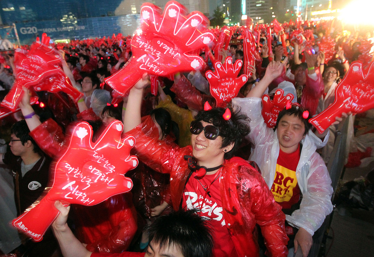 2010年6月12日,韩国,2010世界杯b组小组赛,韩国vs希腊.数万球迷聚集广