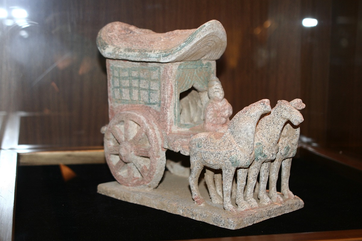 秦汉时期工艺美术史、新中国工艺美术史、近代工艺美术史 布置3个作业