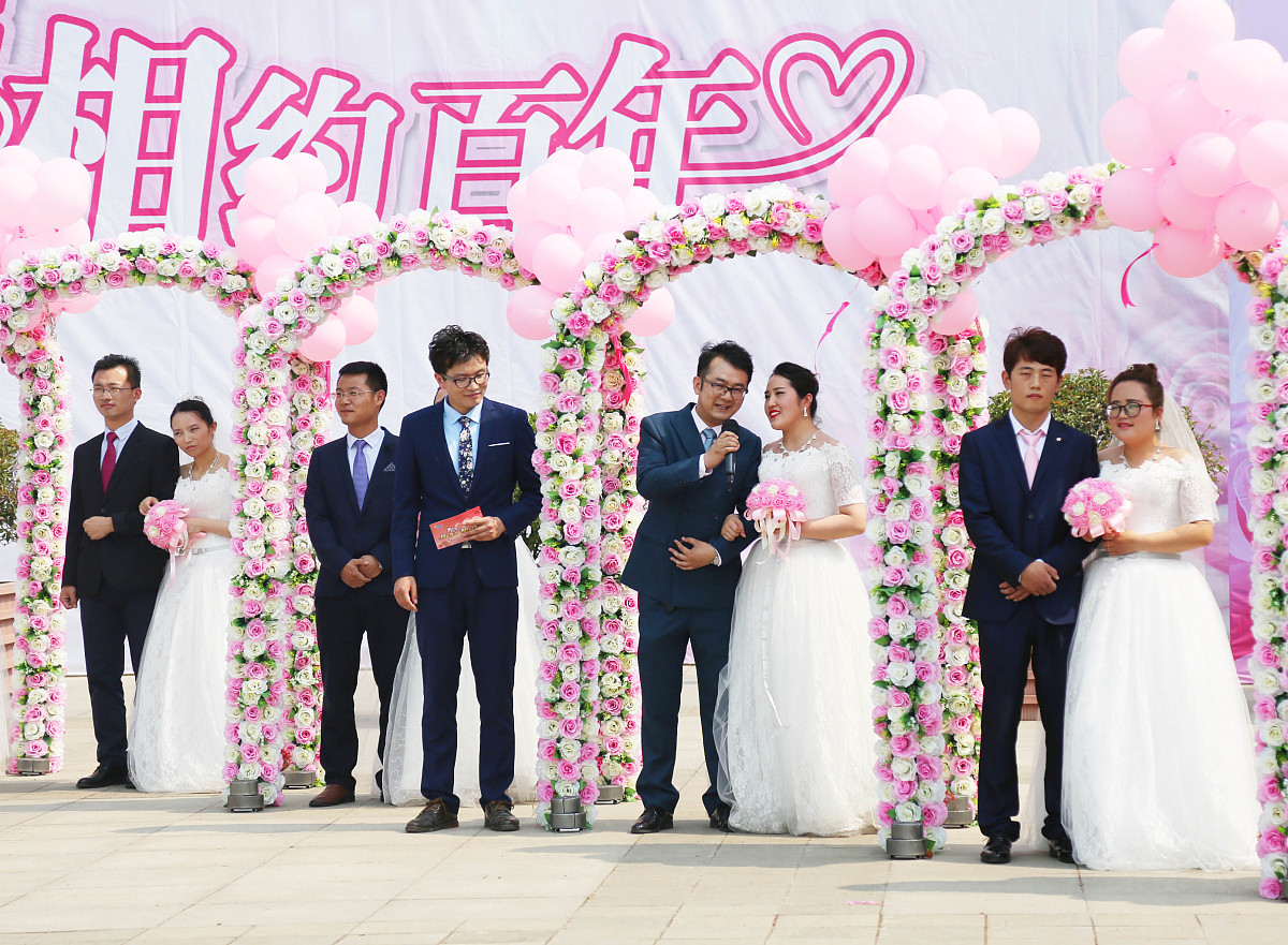 高中同学明天结婚前一晚发给她的祝福语