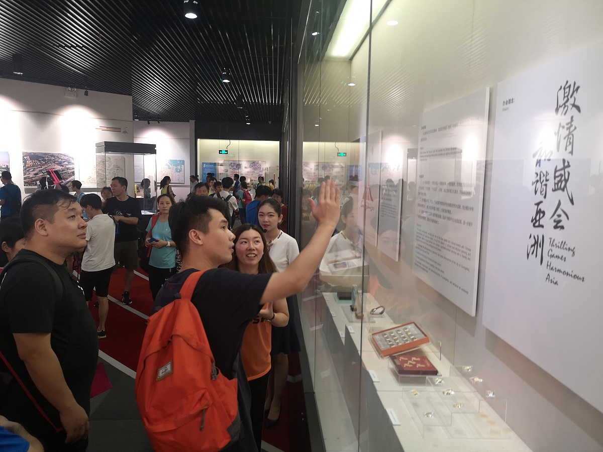 《健听女孩》电影解说：聋女孩的成长与梦想