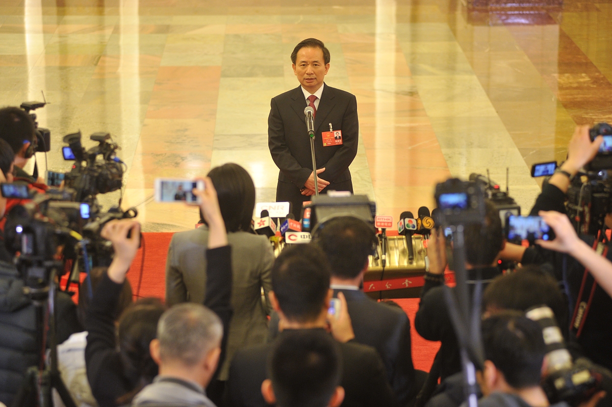 美国新闻教育事业对中国当代新闻业的发展以及中国新闻教育业发展的启示