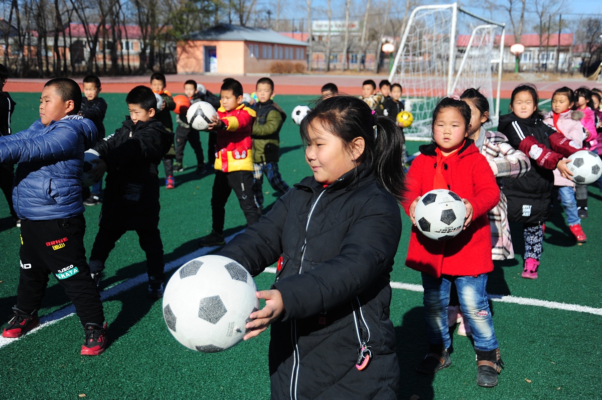 为什么给教育局缴费时要写班级