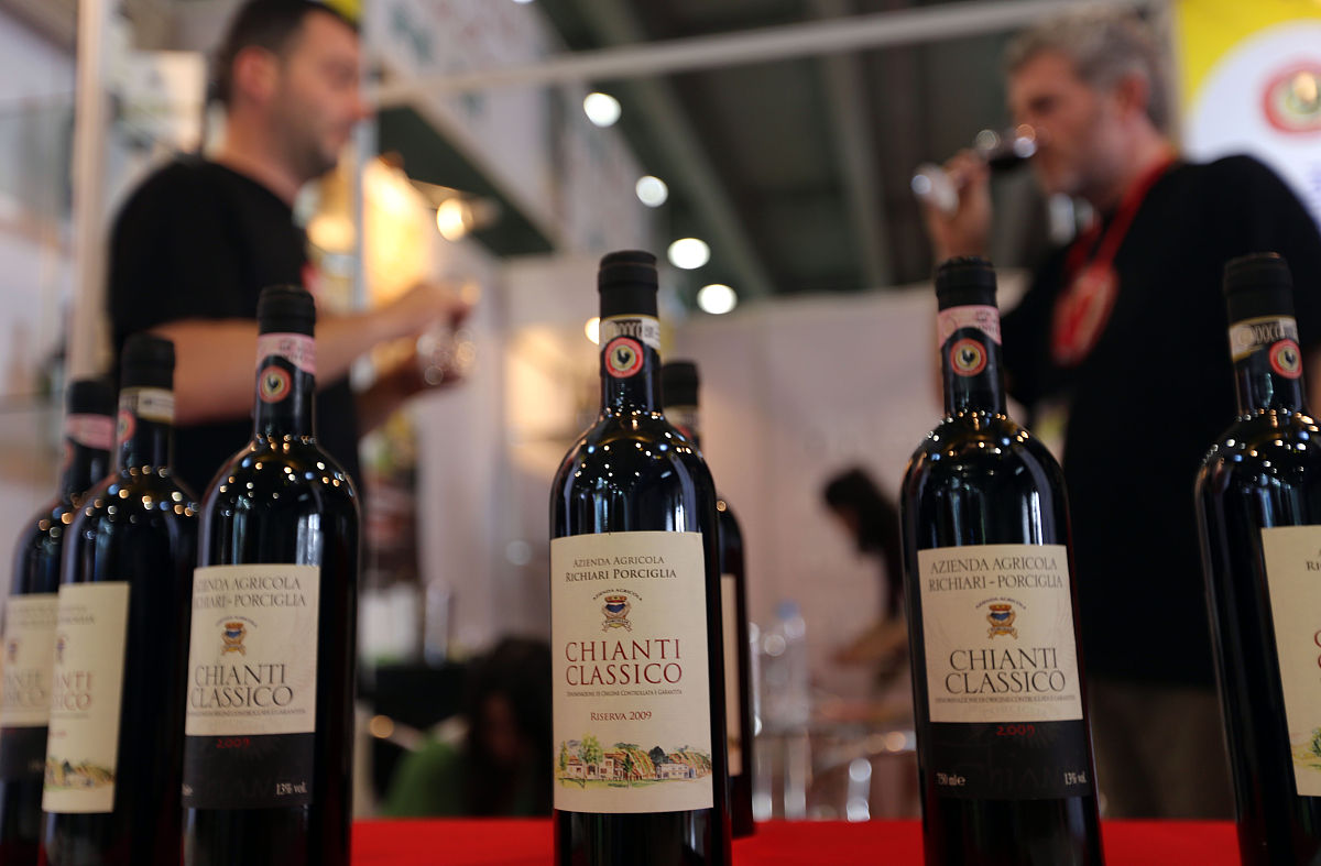 Bordeaux Wine Tour: A Self-Drive Guide to Exploring the Region