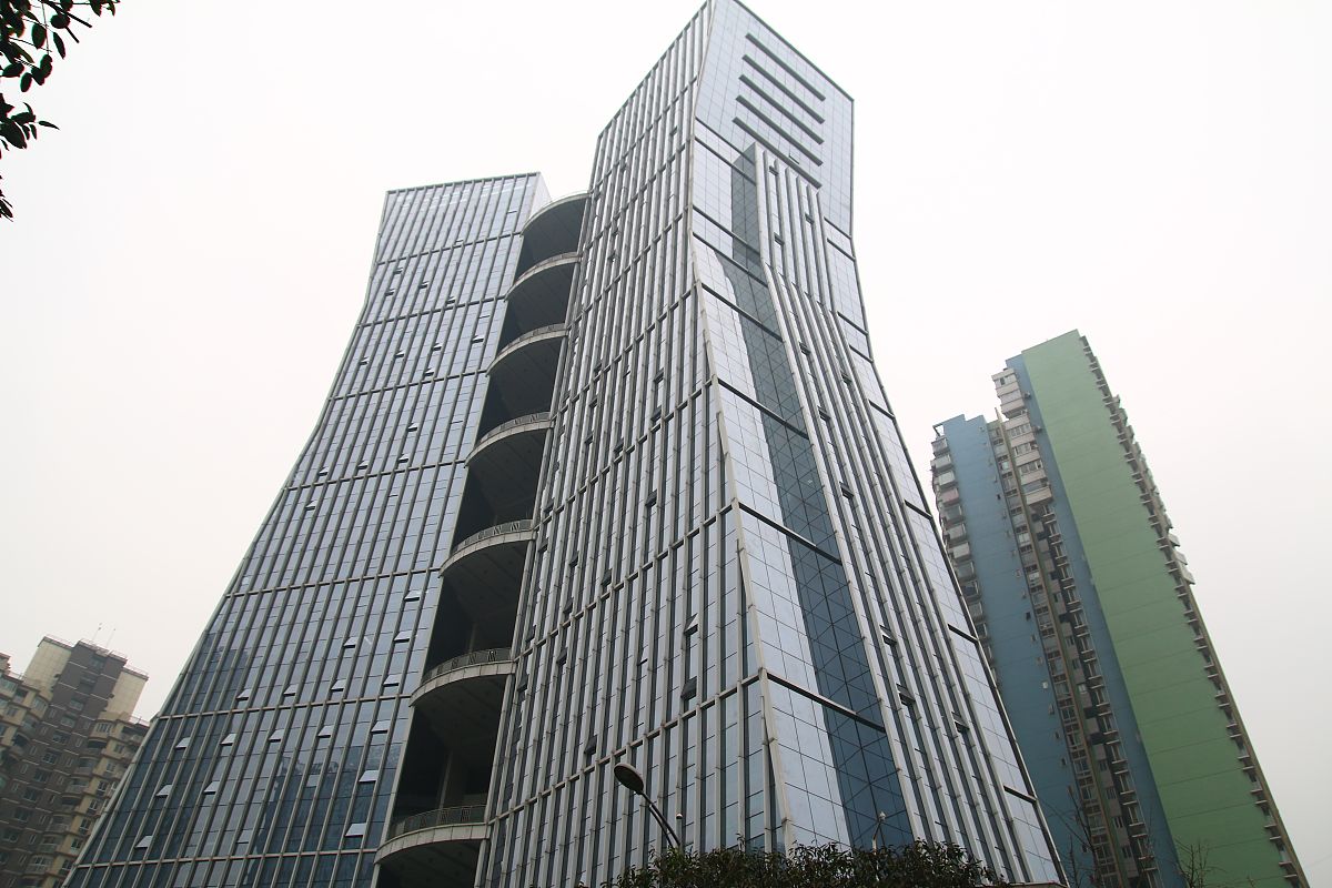 重庆建筑技工学校2022年报名需要满足哪些条件