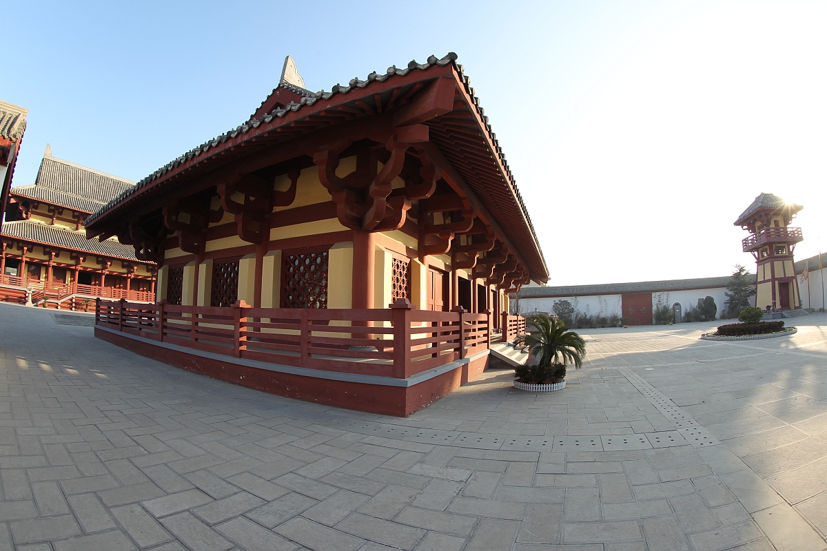 唐皇宫建筑式语言符号文化体验设计 怎么简短明了一点