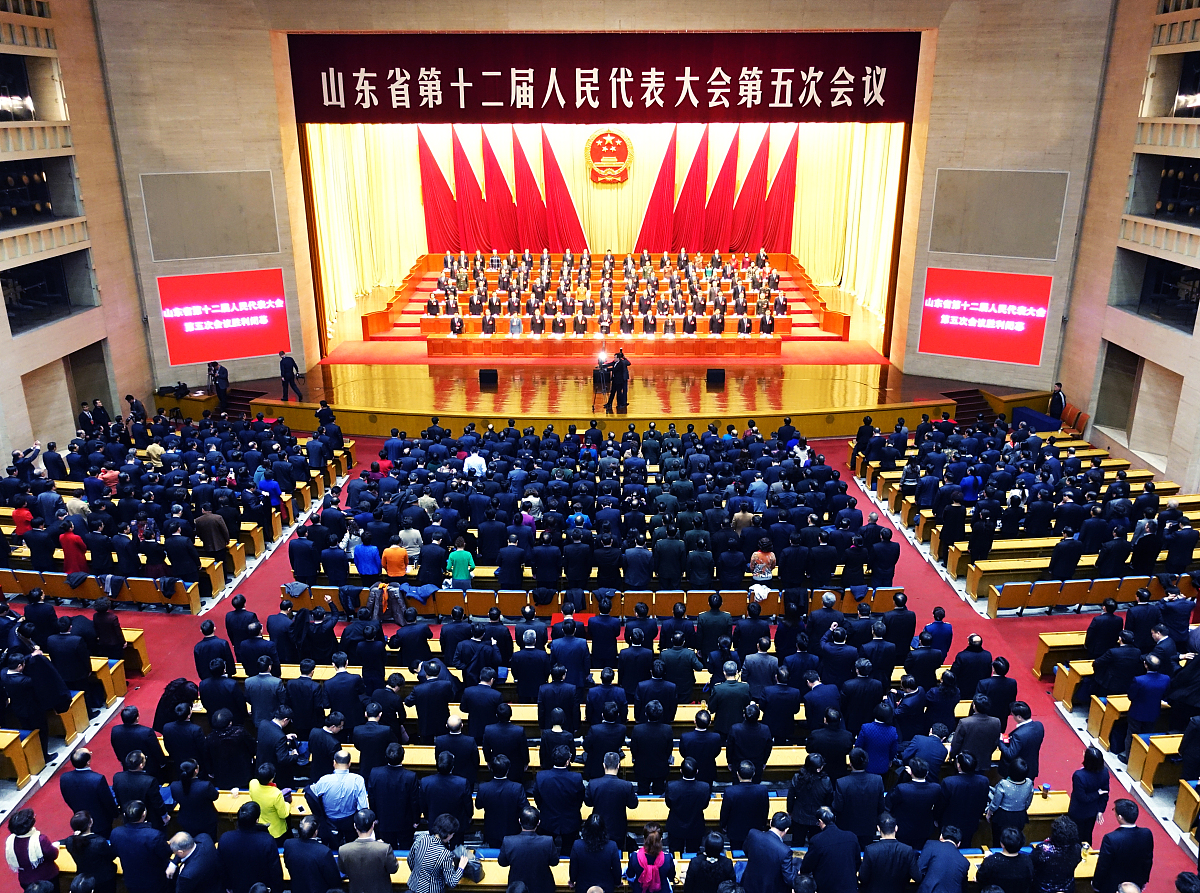 企业两委：工会委员会和职工代表大会的职能与作用