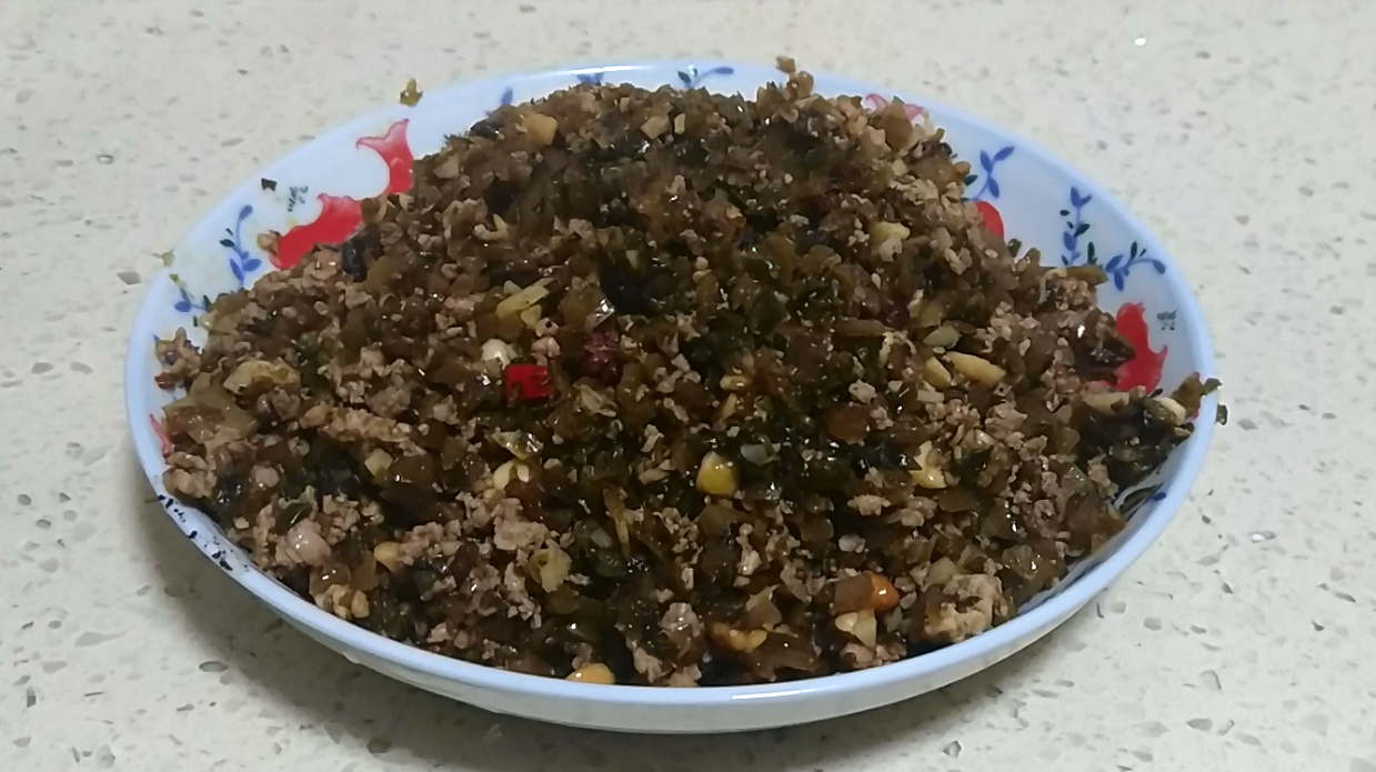 瘦肉炒芽菜,简单又美味,学会了拌面下饭都可以