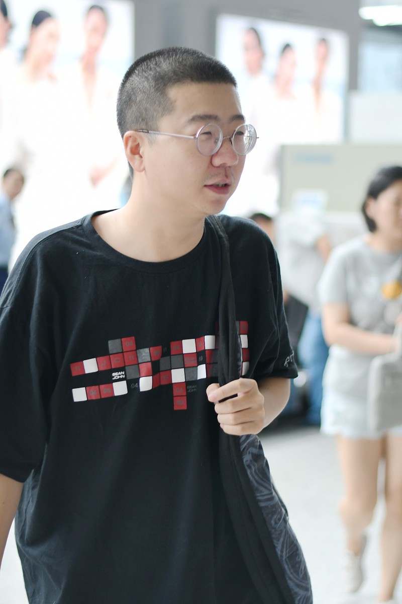 模仿李诞说一段脱口秀