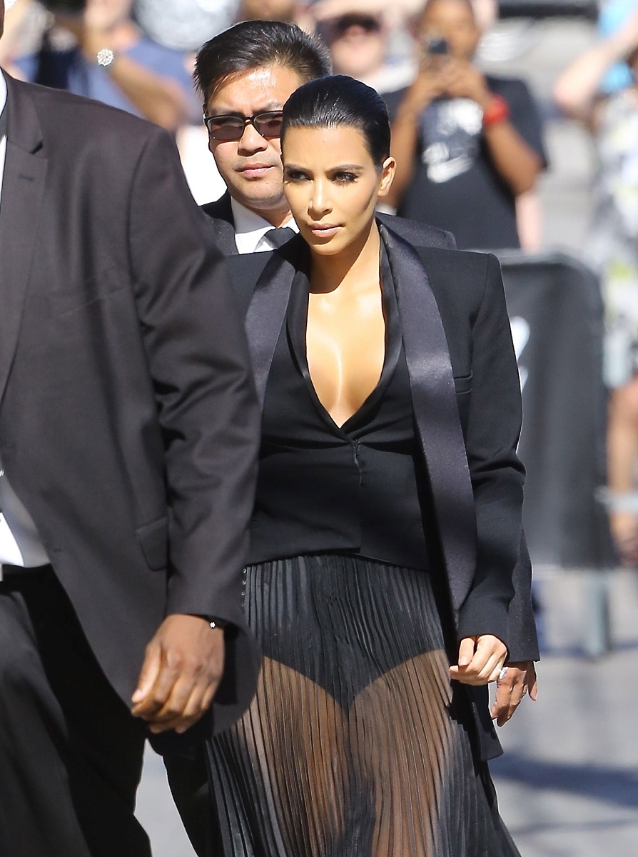 1993年9月2日丑时出生八字命盘解析 - 无锡