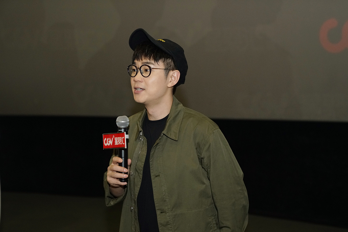 害羞？试试这些轻松聊天话题！