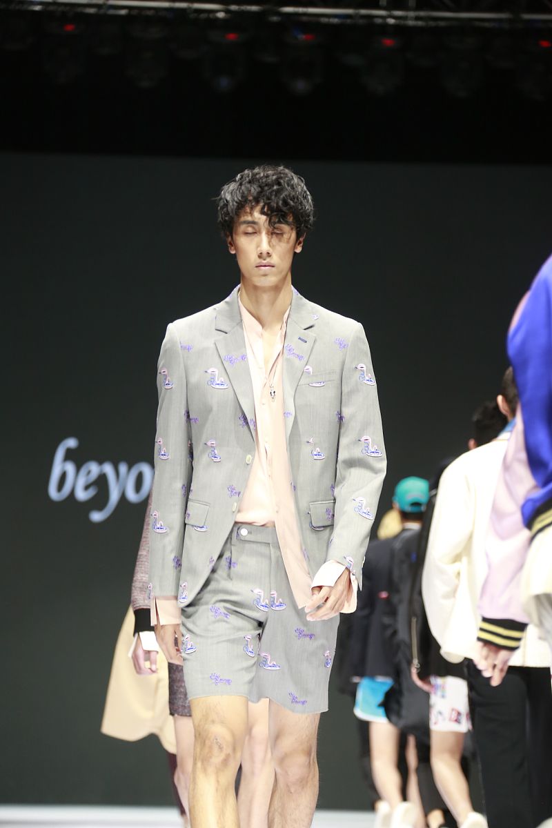 感谢所有实习期间的导师和同事们愿