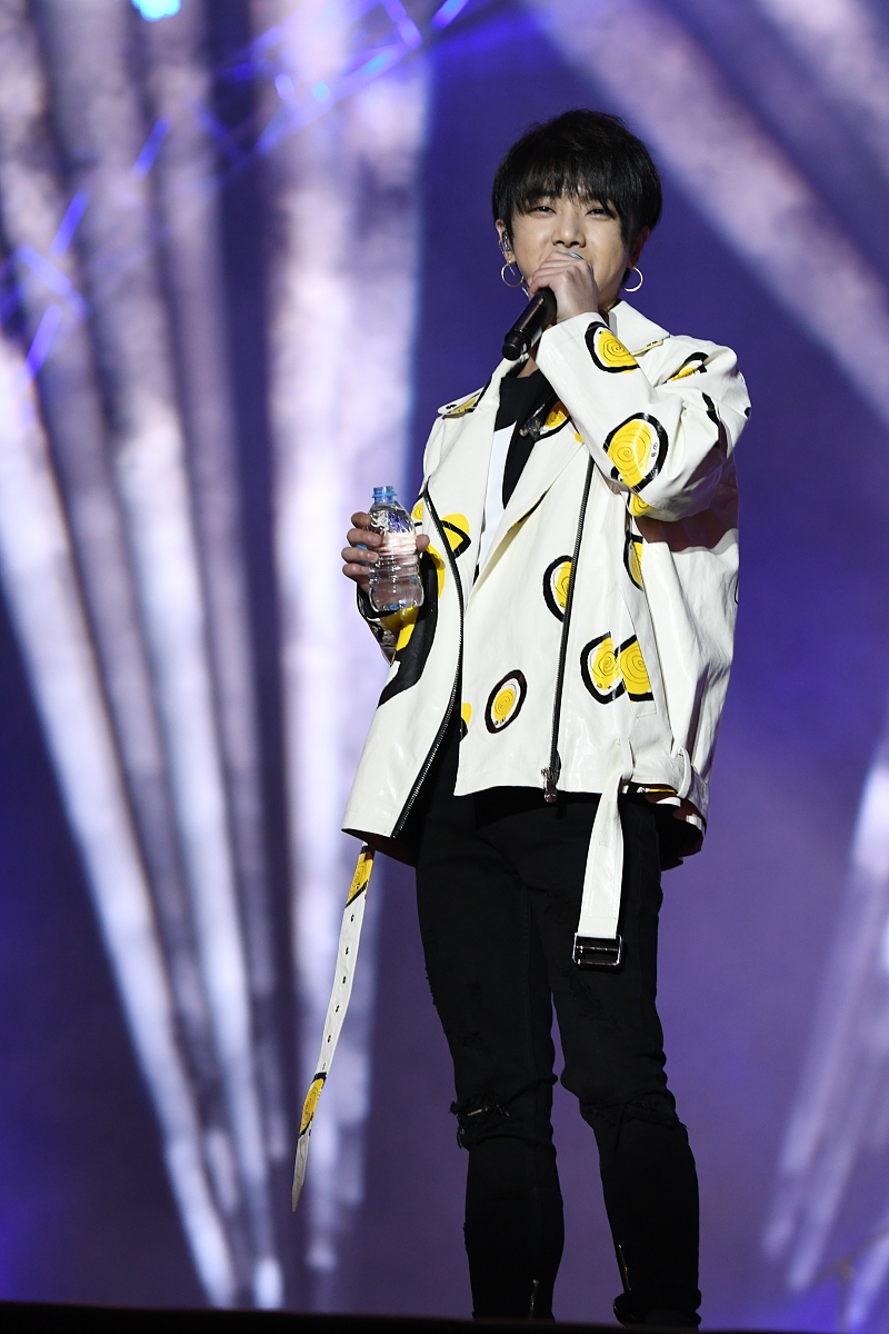2017年4月22日,上海,b.i.g泛娱乐嘉年华.***_***华晨宇
