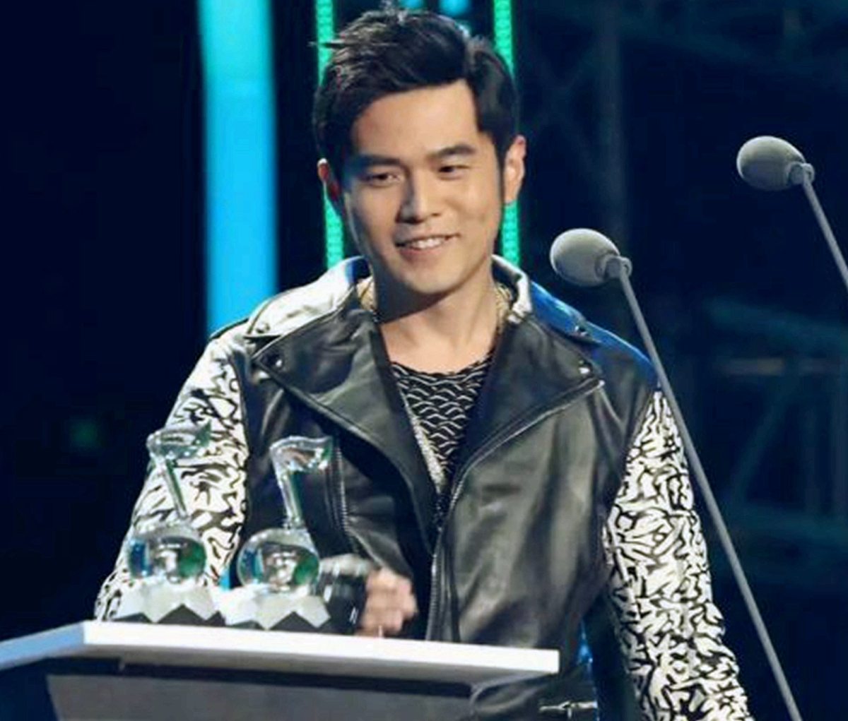 qq聊天记录怎么同步到另一个手机