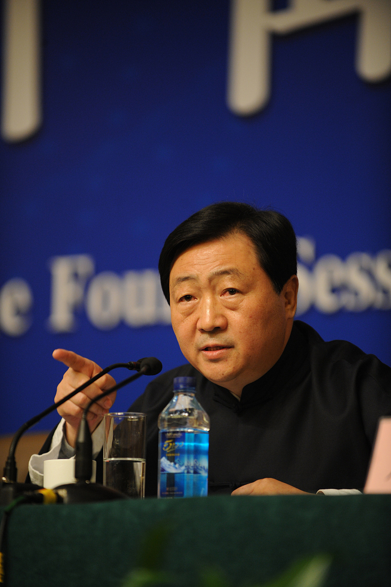 竞选大学生宿舍管理委员会负责人演讲稿：打造舒适安全和谐的宿舍环境