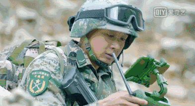 連鄒俊百都「成功逆襲」了，你還有理由在吃雞遊戲中拖後腿嗎？