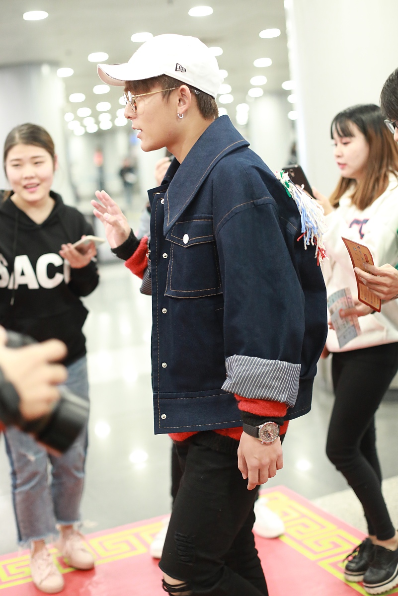 梦到前任，内心是否还爱她？心理医生解答失恋后的梦境