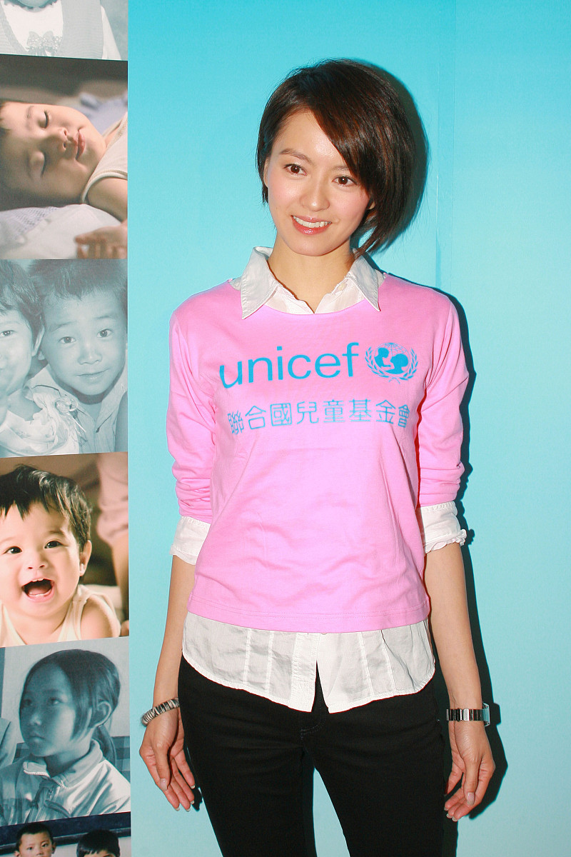 同仁牛黄清心丸适用人群：成年人为主，其他人群慎用