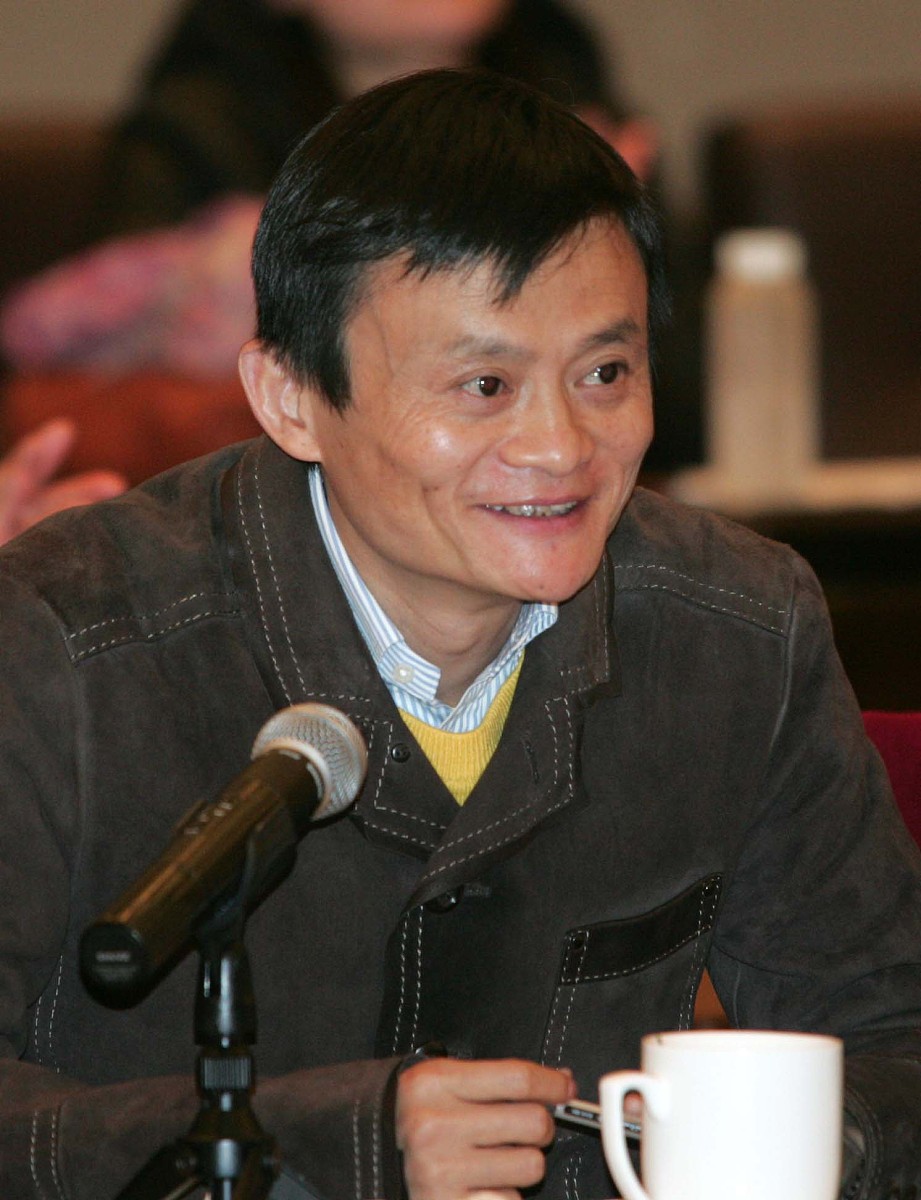2011年2月12日,浙江省委,省政府在省人民大会堂举行浙江民企共话"十二