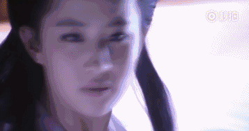 壯碩版曼楨？小龍女變小籠包？導演可能需要個眼科醫生