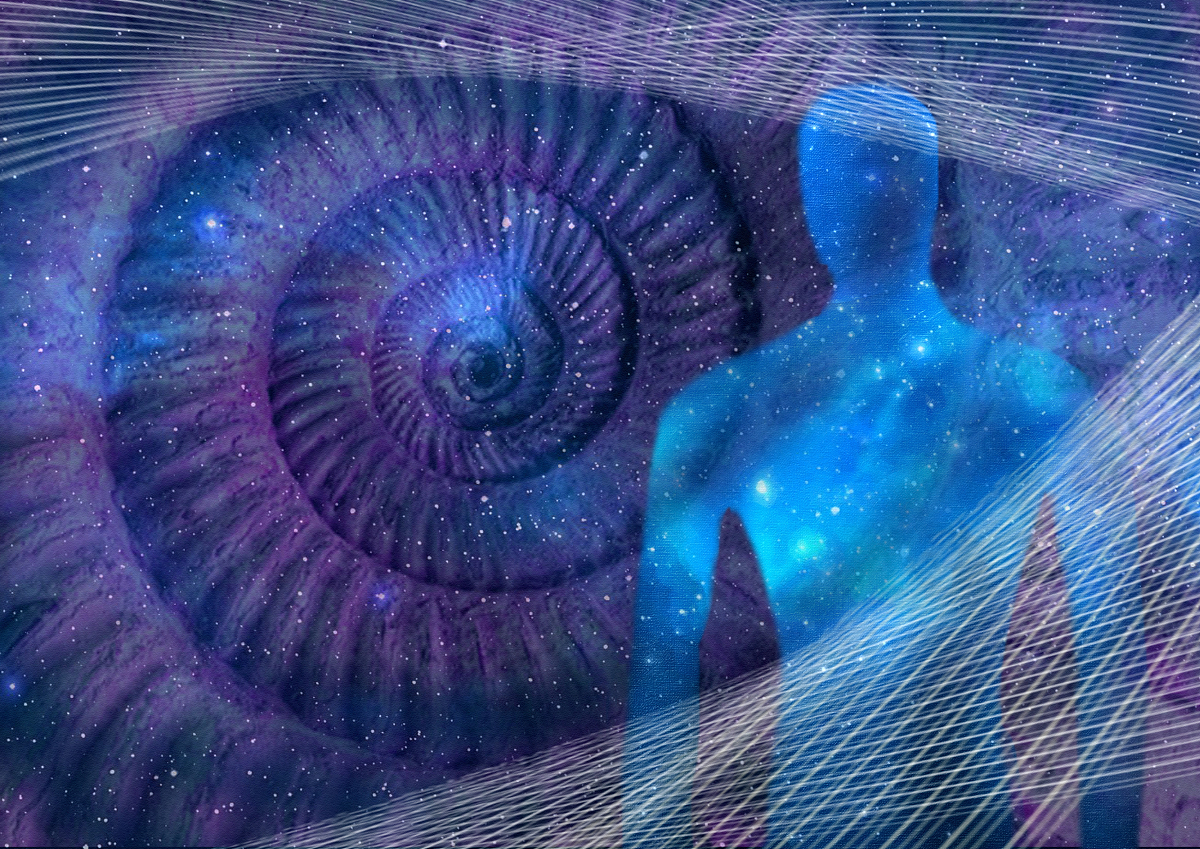 宇宙中可能存在着多个相同的人吗？