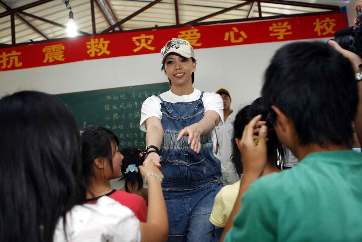 岳阳市中职学校许犇老师 - 经验丰富的数学教师
