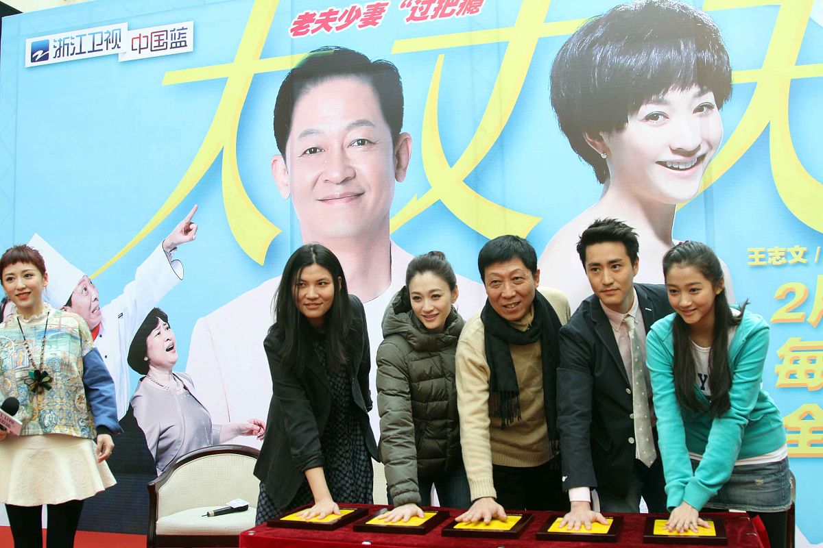 现代剧 大陆或者日韩的都可以 主人公是富家小男孩 年龄在上小学阶段 被家人十分宠溺 爱撒娇 不要那种之后又改变成独立的 就是一直生活在溺爱的环境下