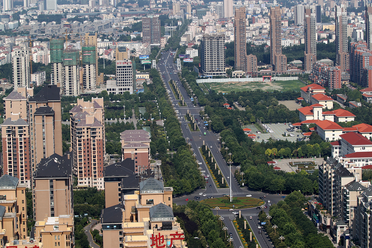 河南经济贸易技师学院专业设置：经济、商务、工程、文化领域全覆盖
