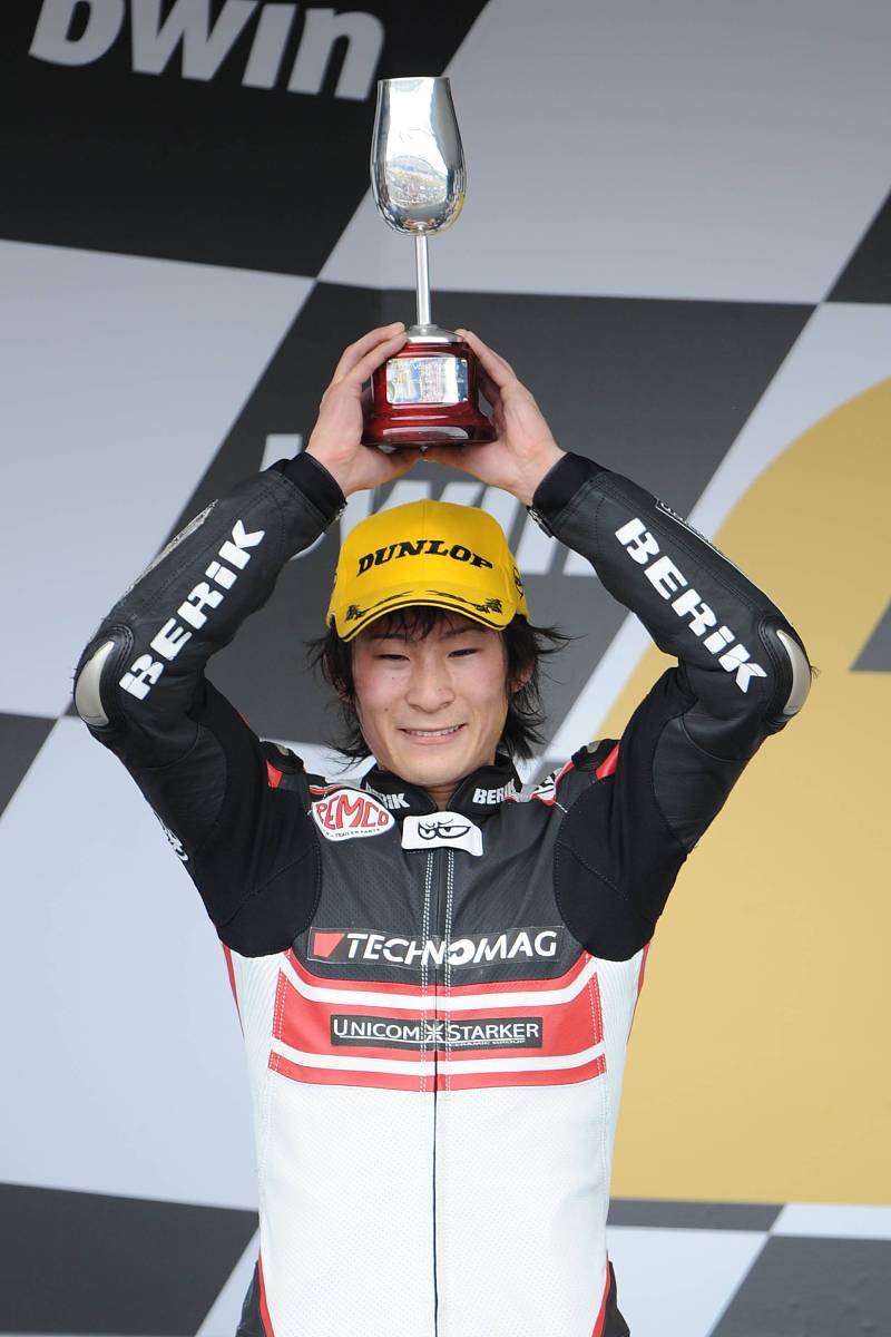 2010年9月5日,2010motogp大奖赛米萨诺站,moto2组别比赛中不幸发生悲