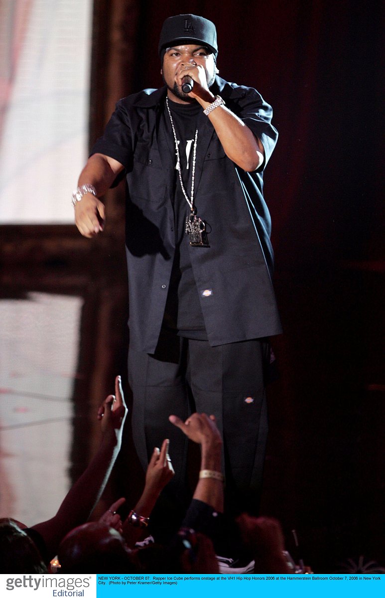 new york - october 07:  rapper ice cube performs onstage at the 