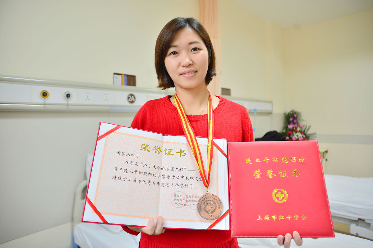 关于《中南财经政法大学研究生院》的介绍每段需要用p标签分为两单段200字左右。