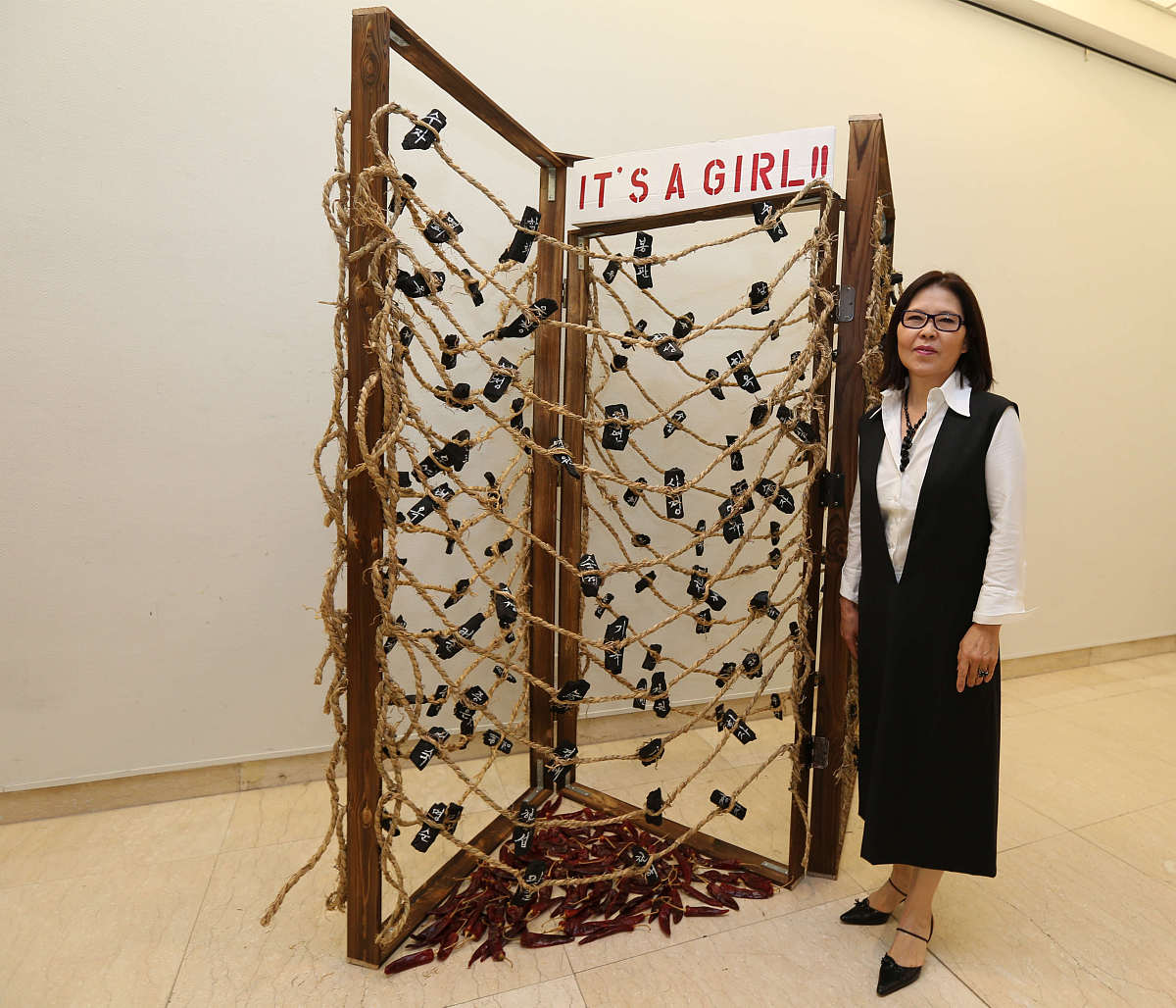 中美女性生育观差异：时间选择与方式对比