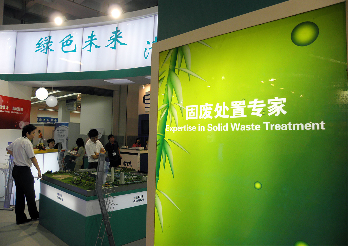 成都卫校探究药剂学发展趋势：精准制备、质量控制、个性化治疗等