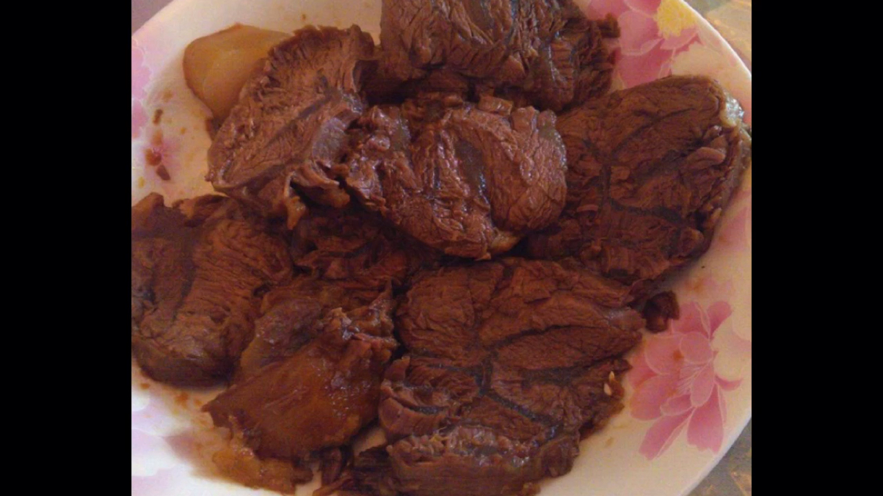 专卖店卤牛肉的腌制方法和步骤