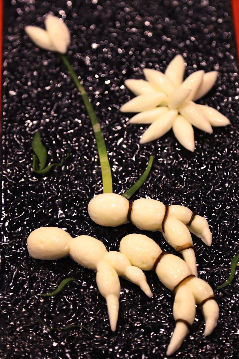 出一点芽的花生米可以吃么