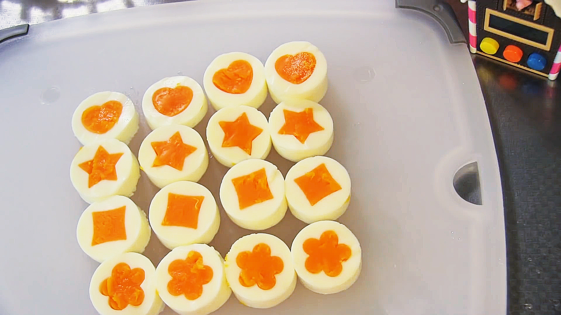 按照这4步,做出创意水煮蛋