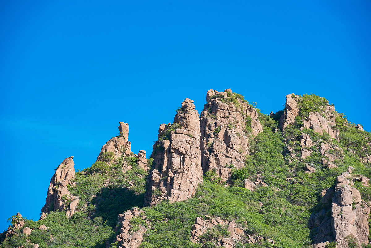 ***_***2018年5月5日,辽宁朝阳大黑山,不是北方的豪迈,没有南方的秀美