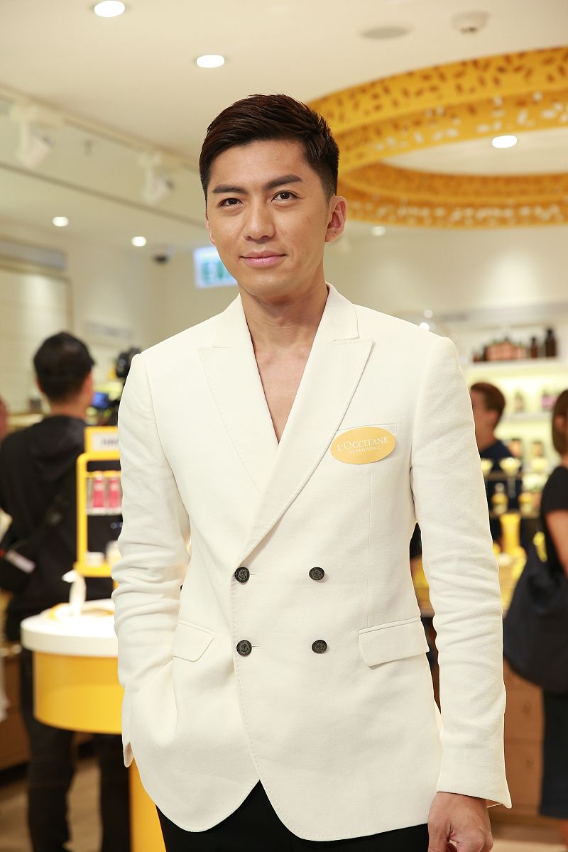 2017年9月13日,香港,明星出席 l'occitane阳光概念店开幕活动.袁伟豪