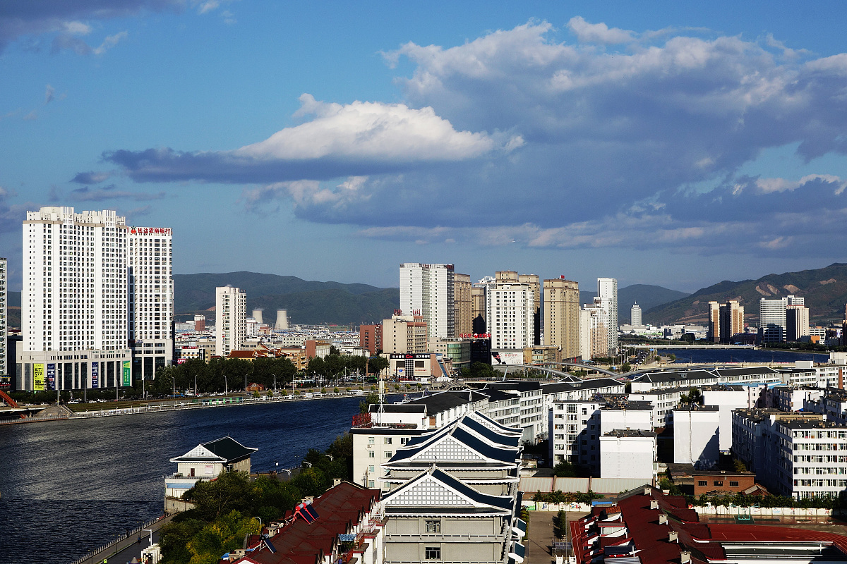 ***_***2017年09月20日,吉林省延边州,延吉市布尔哈通河两岸的城市风