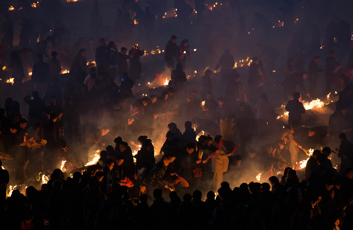 文殊菩萨生日是哪一天